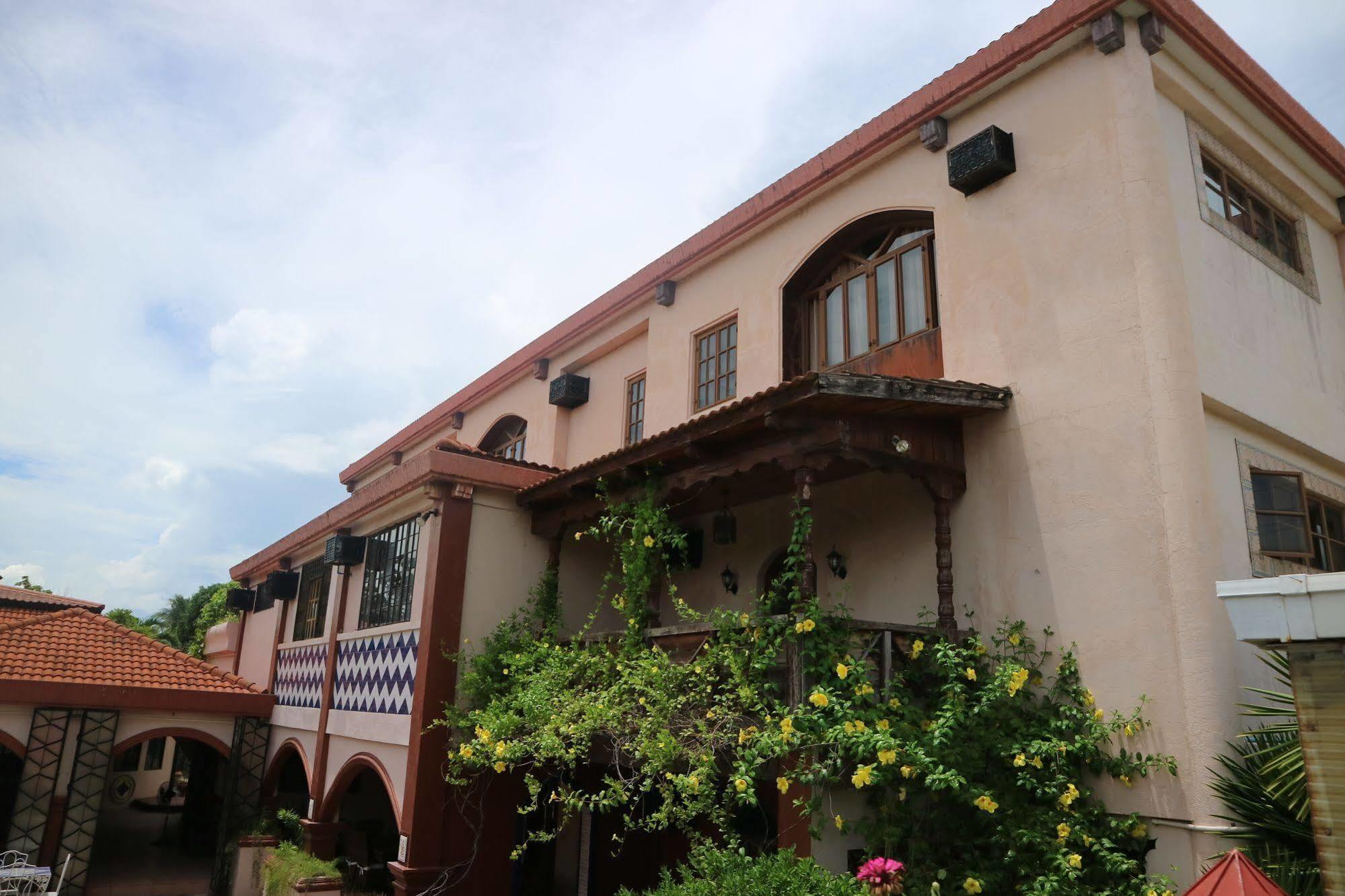 Hotel Casa La Granja Iloilo City Exteriér fotografie