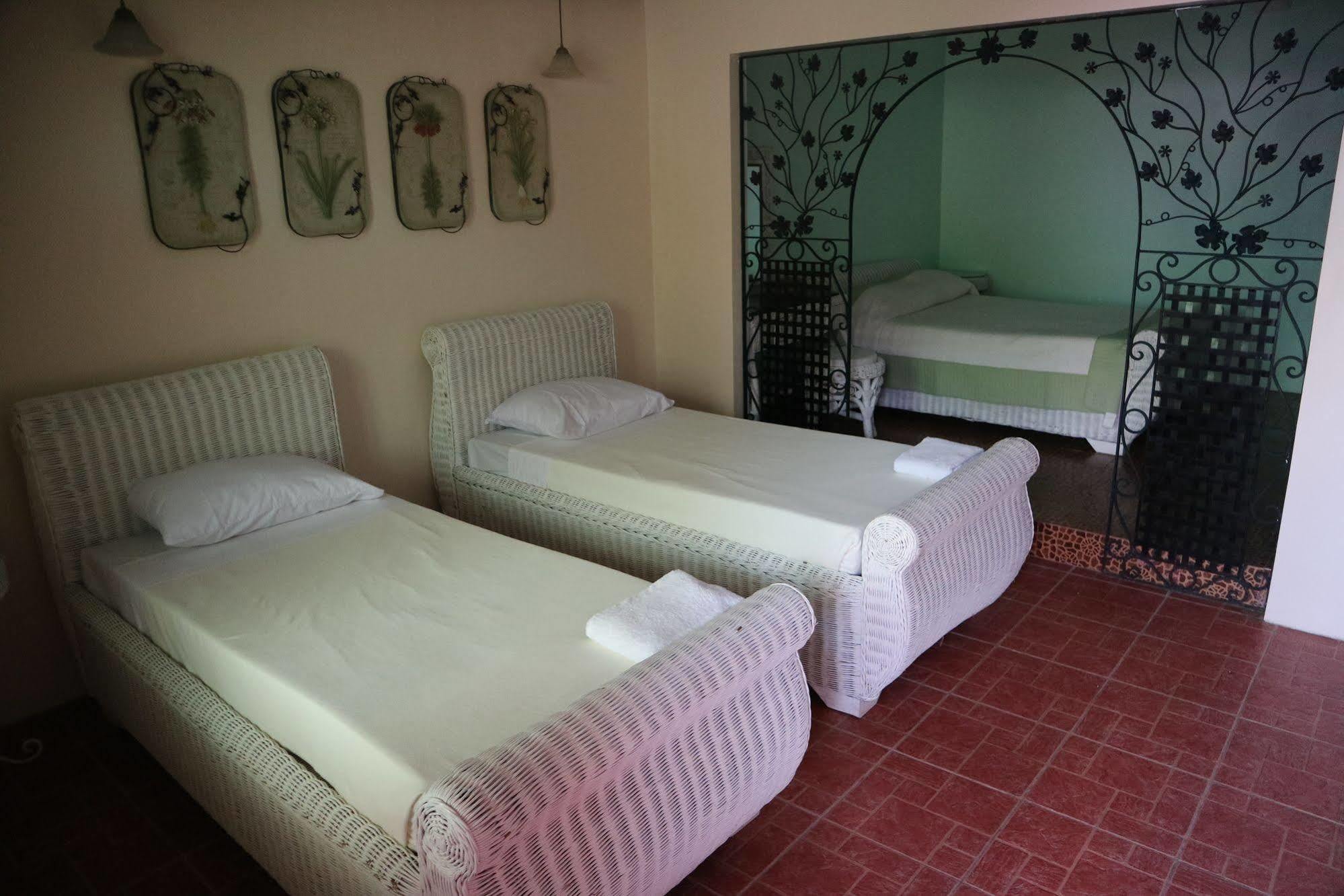 Hotel Casa La Granja Iloilo City Exteriér fotografie